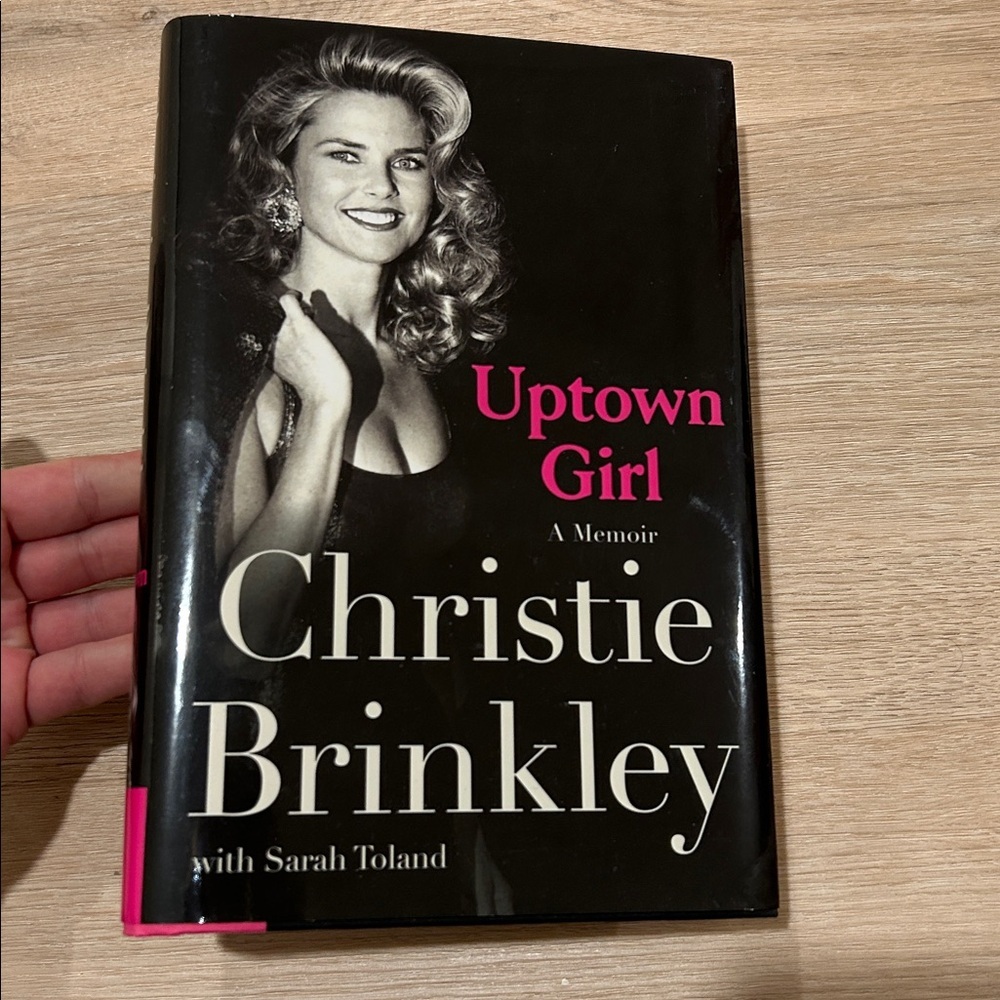 Uptown Girl Memoir by Christie Brinkley book female reading fiction hardcover​